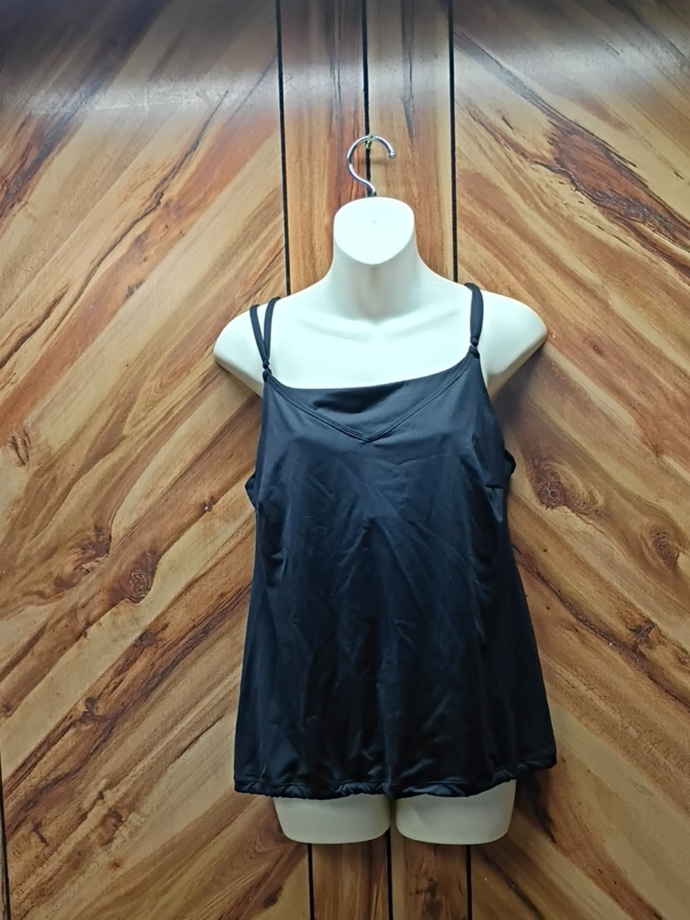 Athleta Black Tankini Swim Top Adjustable Camisole Straps Size 36D/DD